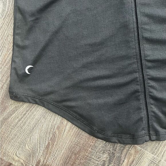 ZYIA Black Effortless Tank- Size M - Picture 9 of 9